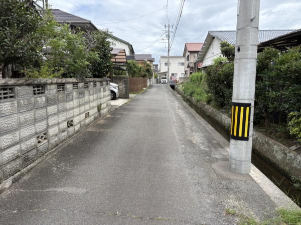 中古戸建 今治市郷新屋敷町１丁目 JR予讃線伊予富田駅 910万円
