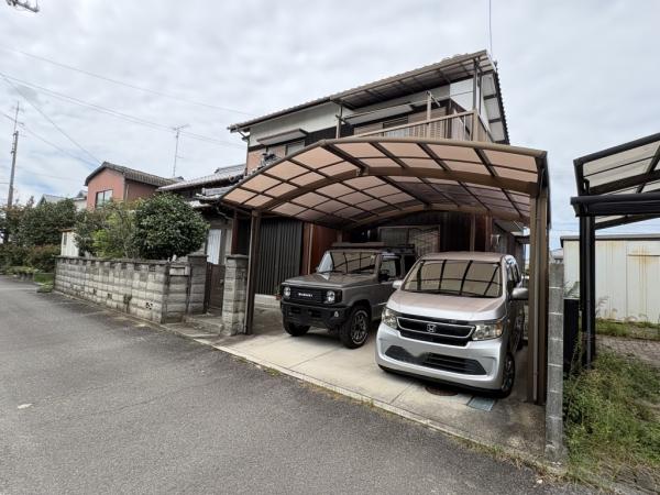 中古戸建 今治市郷新屋敷町１丁目 JR予讃線伊予富田駅 910万円
