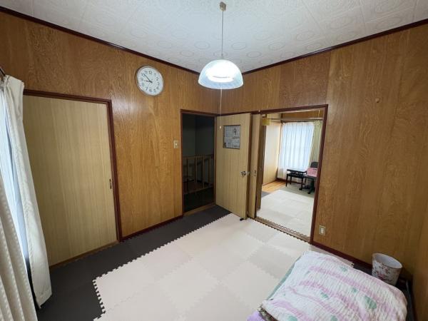 中古戸建 今治市郷新屋敷町１丁目 JR予讃線伊予富田駅 910万円