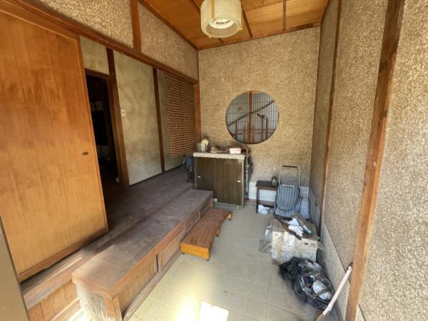 中古戸建 新居浜市上原３丁目8-17 JR予讃線中萩駅 160万円