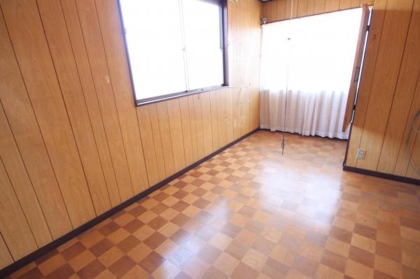 大田原市中田原　2階建て5K 洋室