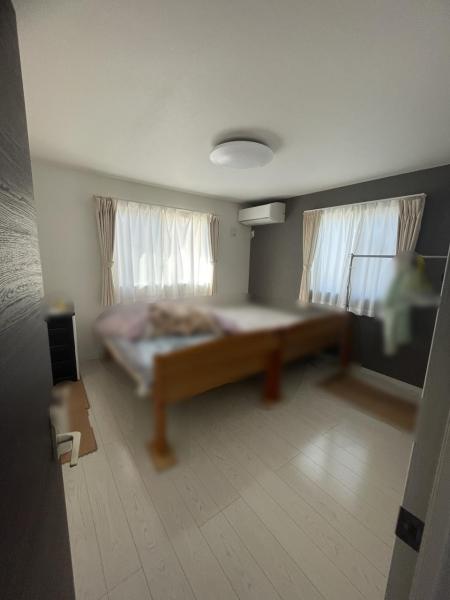 栃木市大平町　2階建て4LDK 洋室