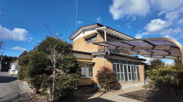 矢板市片岡　2階建て5K 前面道路含む現地写真 