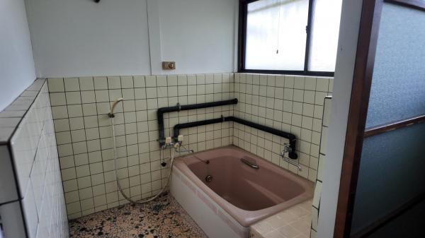 日光市宝殿　2階建て5DK 浴室 