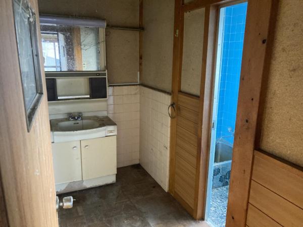 栃木市平柳町　2階建て7LDK 洗面台・洗面所 