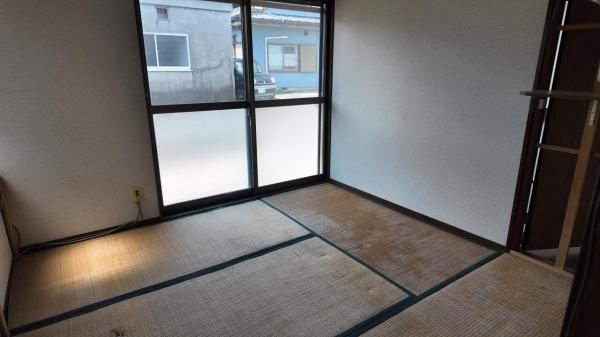 日光市倉ヶ崎新田　2階建て5K 和室