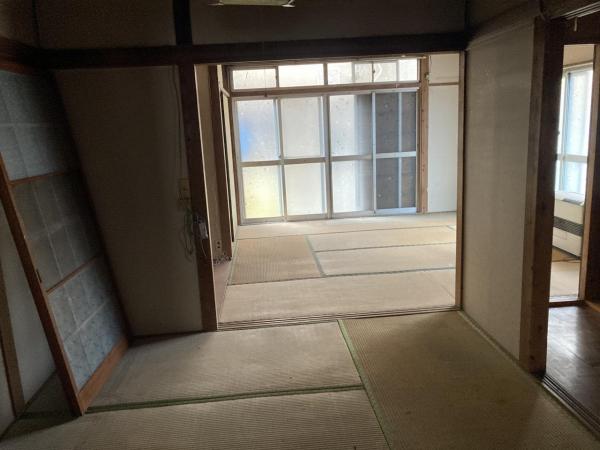 宇都宮市六道町　2階建て5K 収納 