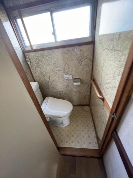 鹿沼市貝島町　2階建て4DK+改築（洋室） トイレ 