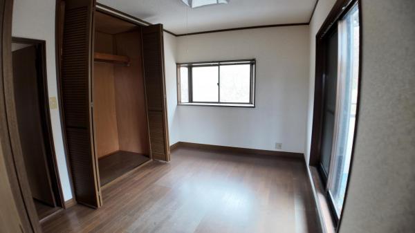 大田原市北大和久　2階建て7DK 洋室