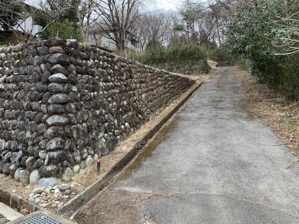 大田原市北大和久　2階建て7DK 前面道路含む現地写真 