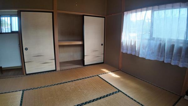 日光市土沢　2階建て3K 和室