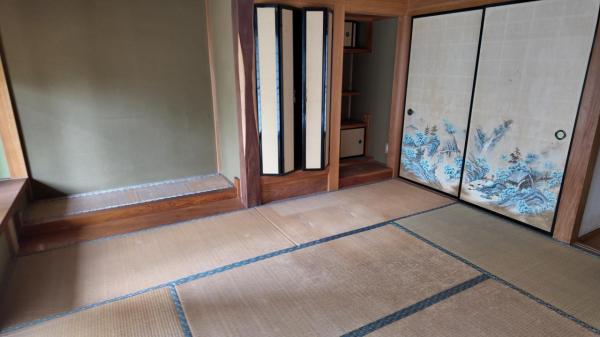 那須郡那珂川町三輪　2階建て6DK+離れ3K 和室