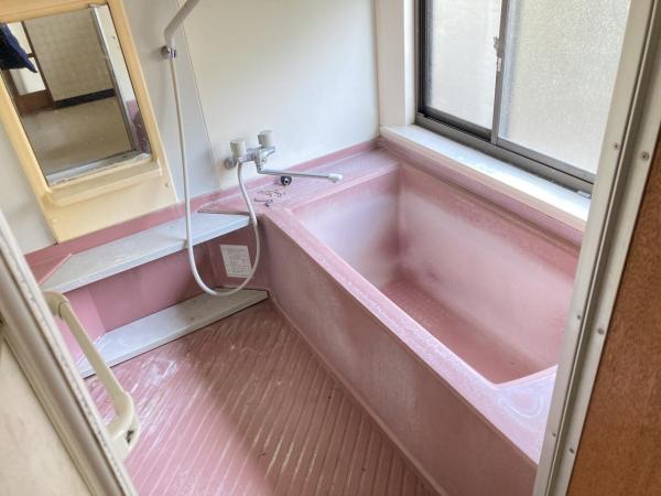 那須郡那珂川町三輪　2階建て6DK+離れ3K 浴室 