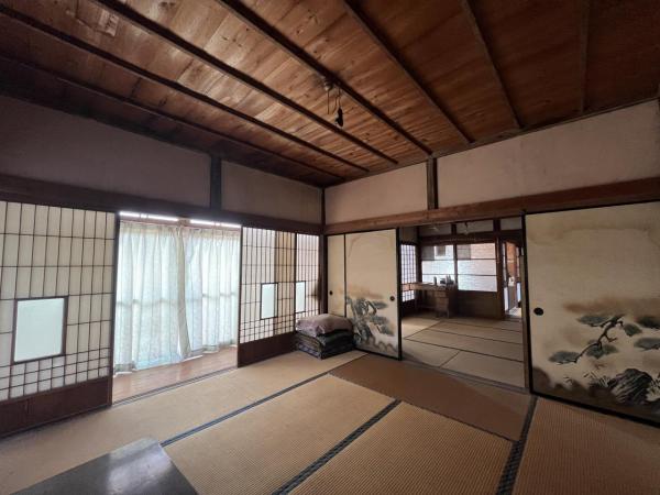 那須烏山市藤田 平屋6K＋土間 2階建て倉庫付き離れ｜中古住宅