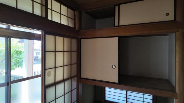 栃木市本町　2階建て5K 収納 