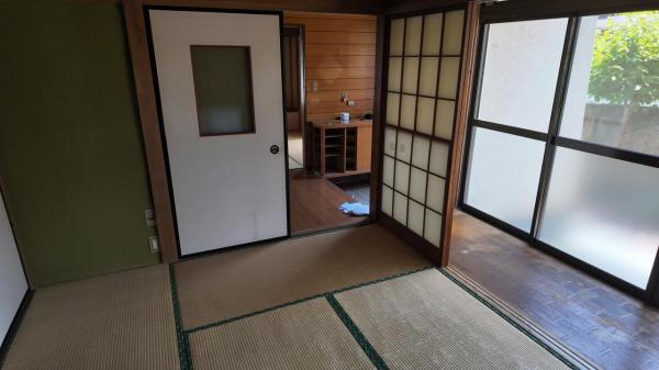 栃木市本町　2階建て5K 和室