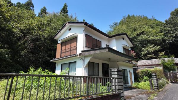 中古戸建 鹿沼市口粟野４４２－１８ 東武日光線樅山駅 19.9万円