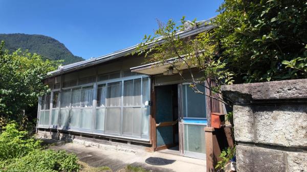 中古戸建 栃木市鍋山町125 東武佐野線葛生駅 380万円