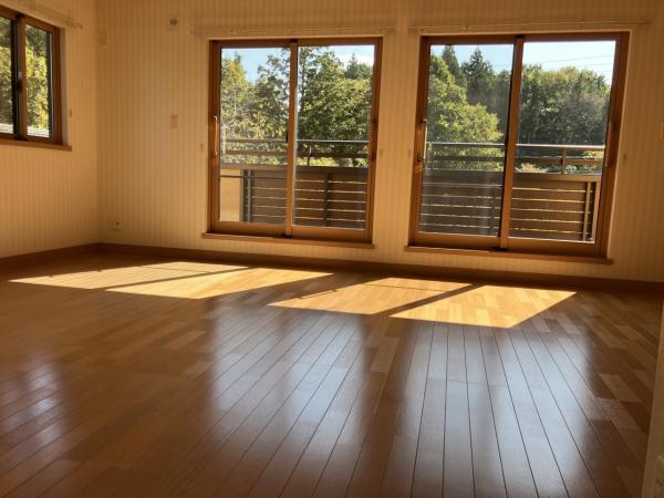 日光市嘉多蔵　2階建て8LDK+納戸　蔵付き 洋室