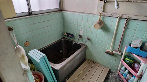 小山市大川島　2階建て7K+倉庫 浴室 