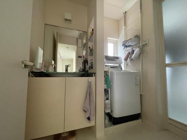 宇都宮市越戸　2階建て3SLDK 洗面台・洗面所 