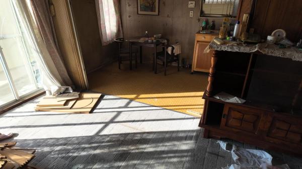 佐野市若宮下町　2階建て4K 洋室