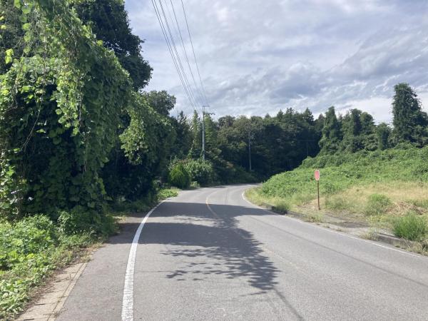 さくら市喜連川　平屋2LDK＋ロフト 前面道路含む現地写真 