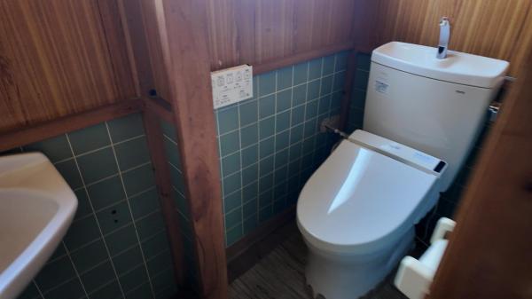 塩谷郡塩谷町大宮　2階建て6DK トイレ 