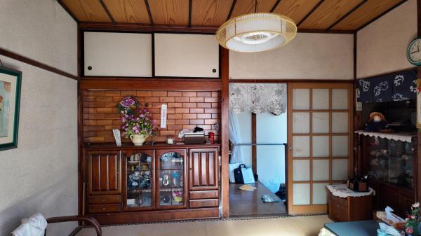 鹿沼市三幸町　2階建て4K　サンルーム付き 和室