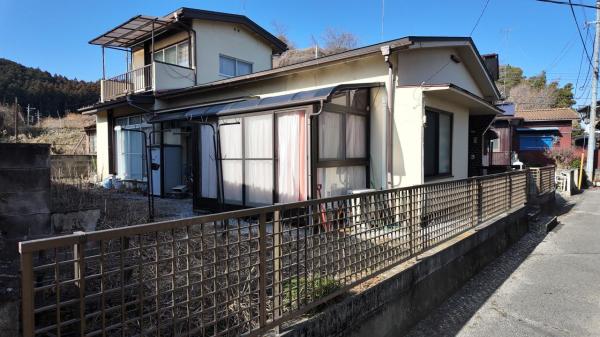 中古戸建 鹿沼市三幸町１５１１－８ 東武日光線新鹿沼駅 258万円