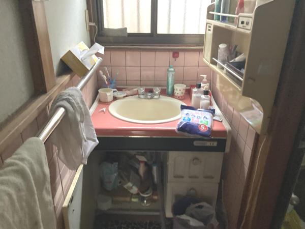 鹿沼市三幸町　2階建て4K　サンルーム付き 洗面台・洗面所 