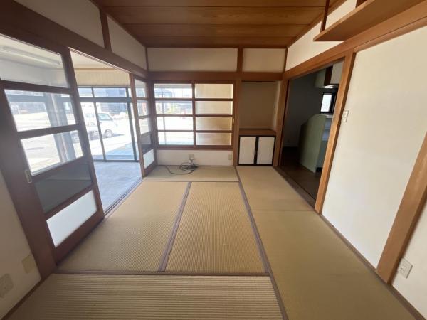 河内郡上三川町上三川　2階建て8DK　【店舗兼住宅】 その他内観 