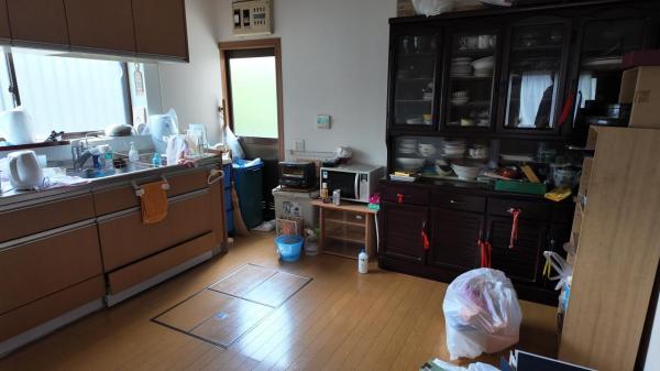 塩谷郡塩谷町船生　2階建て5DK　四季を感じる田園暮らし キッチン 