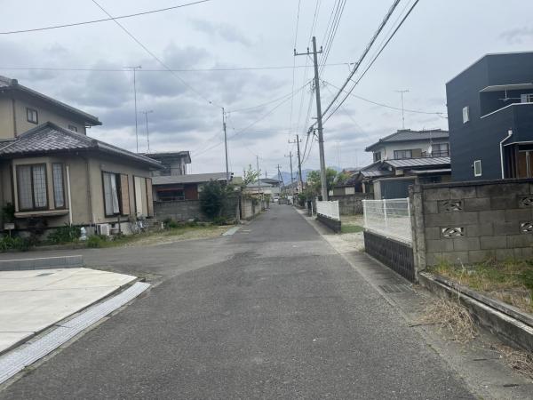 那須塩原市共墾社　平屋4DK 前面道路含む現地写真 