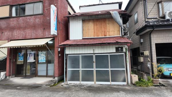 中古戸建・中古住宅 鹿沼市末広町１９３０－５ 東武日光線新鹿沼駅 98万円