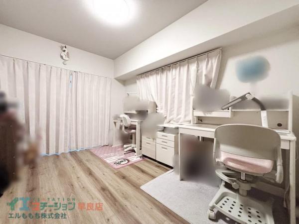 三井西新ハイツ 洋室