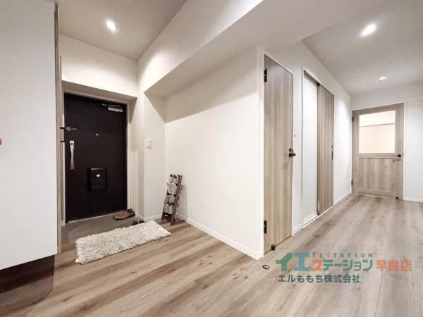 三井西新ハイツ 玄関 