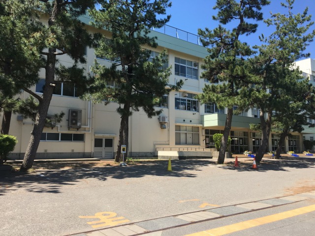 新潟市立内野小学校