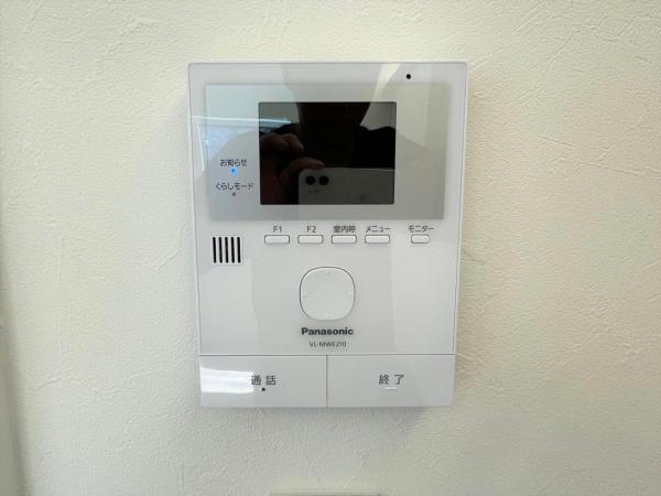 三条市三竹2丁目 TVモニター付きインターフォン