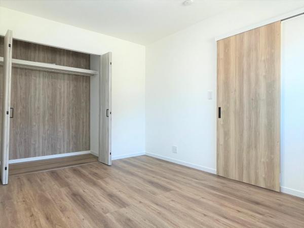 三条市三竹2丁目 洋室