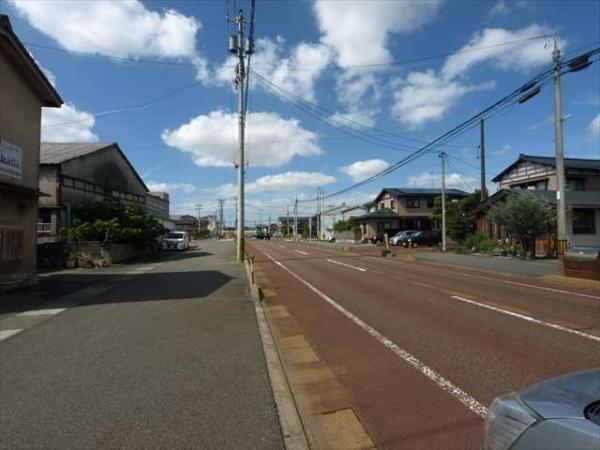 燕市燕 前面道路含む現地写真 