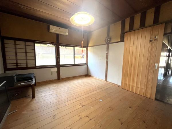 胎内市村松浜 リビング以外の居室 