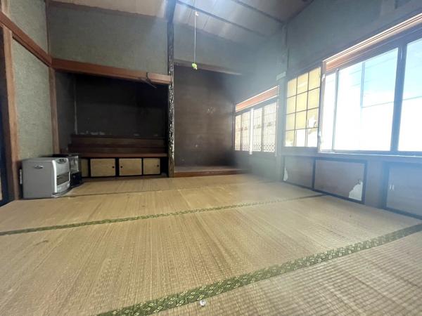 胎内市村松浜 リビング以外の居室 