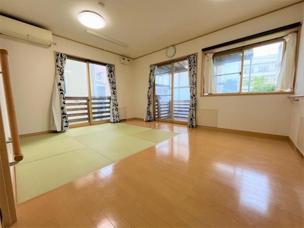 長岡市城岡1丁目 リビングダイニング