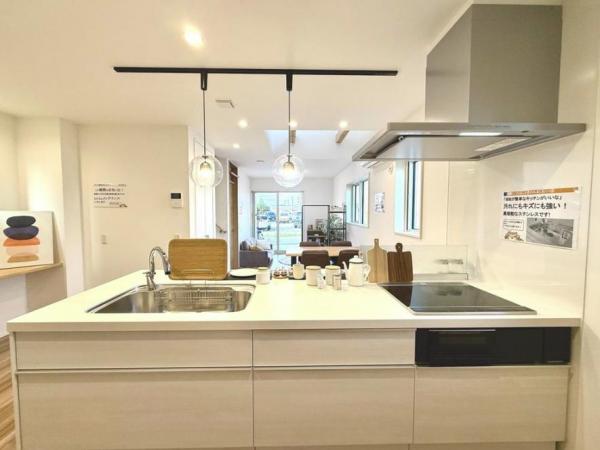 燕市杣木　建売住宅 キッチン 