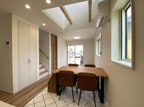 燕市杣木　建売住宅 リビング 