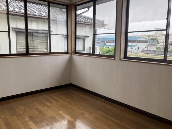 三条市田島2丁目 洋室