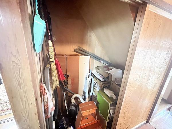 三条市諏訪2丁目 収納 