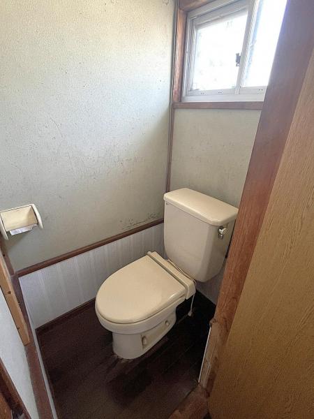 三条市中新 トイレ 