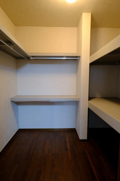 長岡市天下島 ウォークインクローゼット